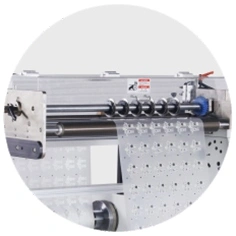Rotary-knife slitting